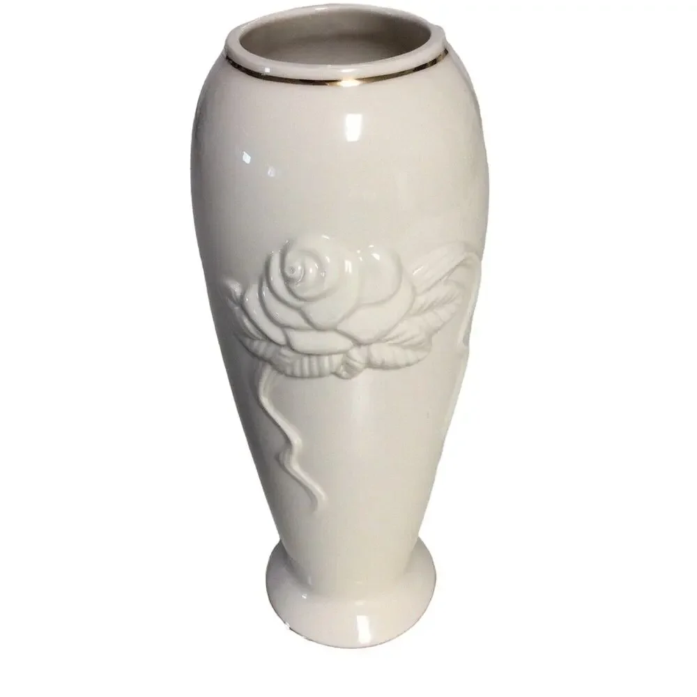 Lenox Vintage Bud Vase Porcelain with Gold Trim 7.5